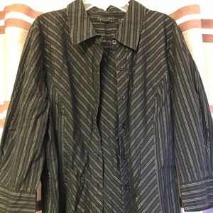 Apostrophe button down shirt